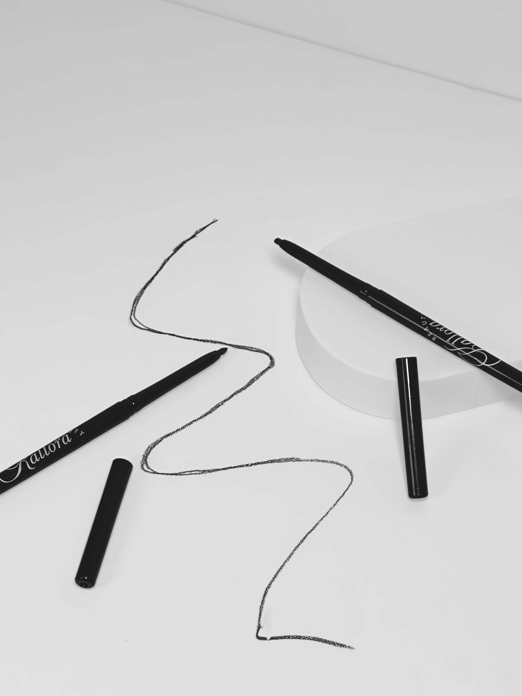 Kallora Signature Lip Liner